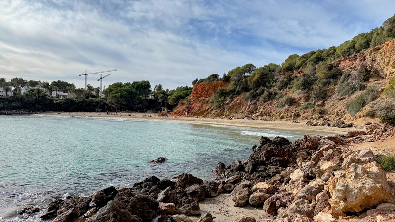 Cala Lenya Strand