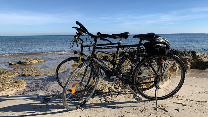 Ibiza auf dem Fahrrad erleben